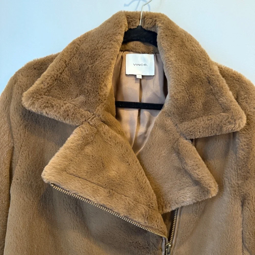Vince Faux Fur zip moto jacket size Large - Picture 5 of 12